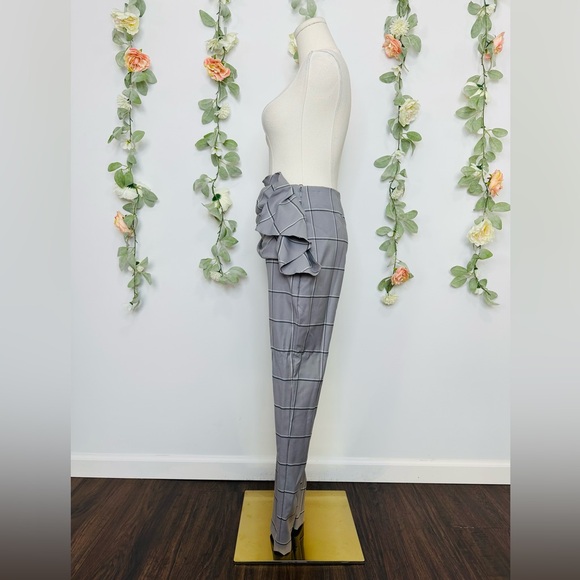 Carmen March Fashion Week ‘18 Checked Draped Trousers SEEN ON BEYONCÉ - Picture 7 of 12